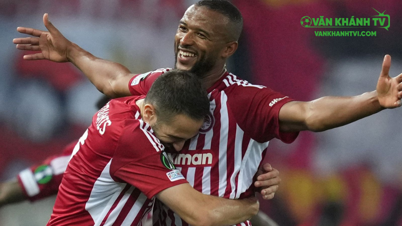 Olympiakos gặp thử thách lớn trước đội chủ nhà Arsenal ở lượt trận thứ 2